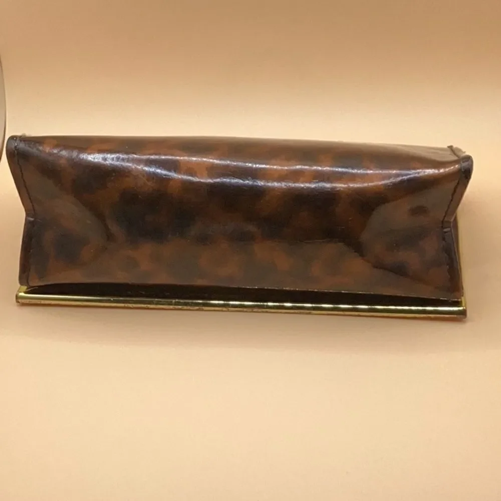Tory Burch read before